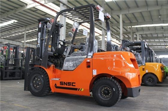 3.5T Kleine Diesel Vorklift Oranje Diesel Motor Vorklift Japan Isuzu Motor