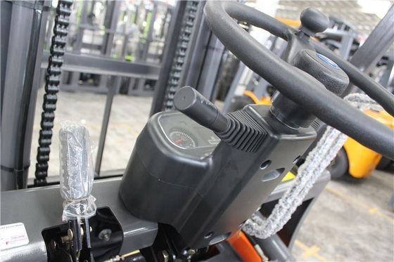 3.5T Kleine Diesel Vorklift Oranje Diesel Motor Vorklift Japan Isuzu Motor
