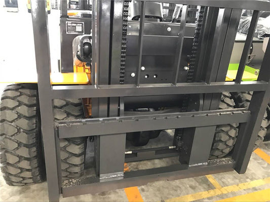 1T - 5T Vorkheftrucks Japan Isuzu Dieselmotor Vorkheftrucks