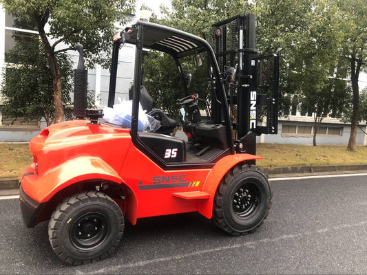 3000 kg-5000 kg 4wd ruw terrein vorkheftruck Off Road vorkheftruck Lifttrucks