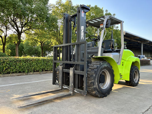3000 kg-5000 kg 4wd ruw terrein vorkheftruck Off Road vorkheftruck Lifttrucks