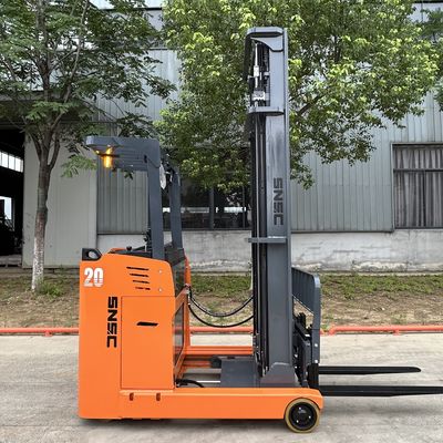 SNSC 2000kg elektrische truck met een AC-motor met een triplex 7,5 meter mast