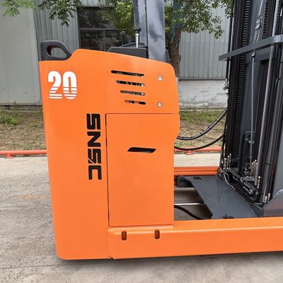 SNSC 2000kg elektrische truck met een AC-motor met een triplex 7,5 meter mast